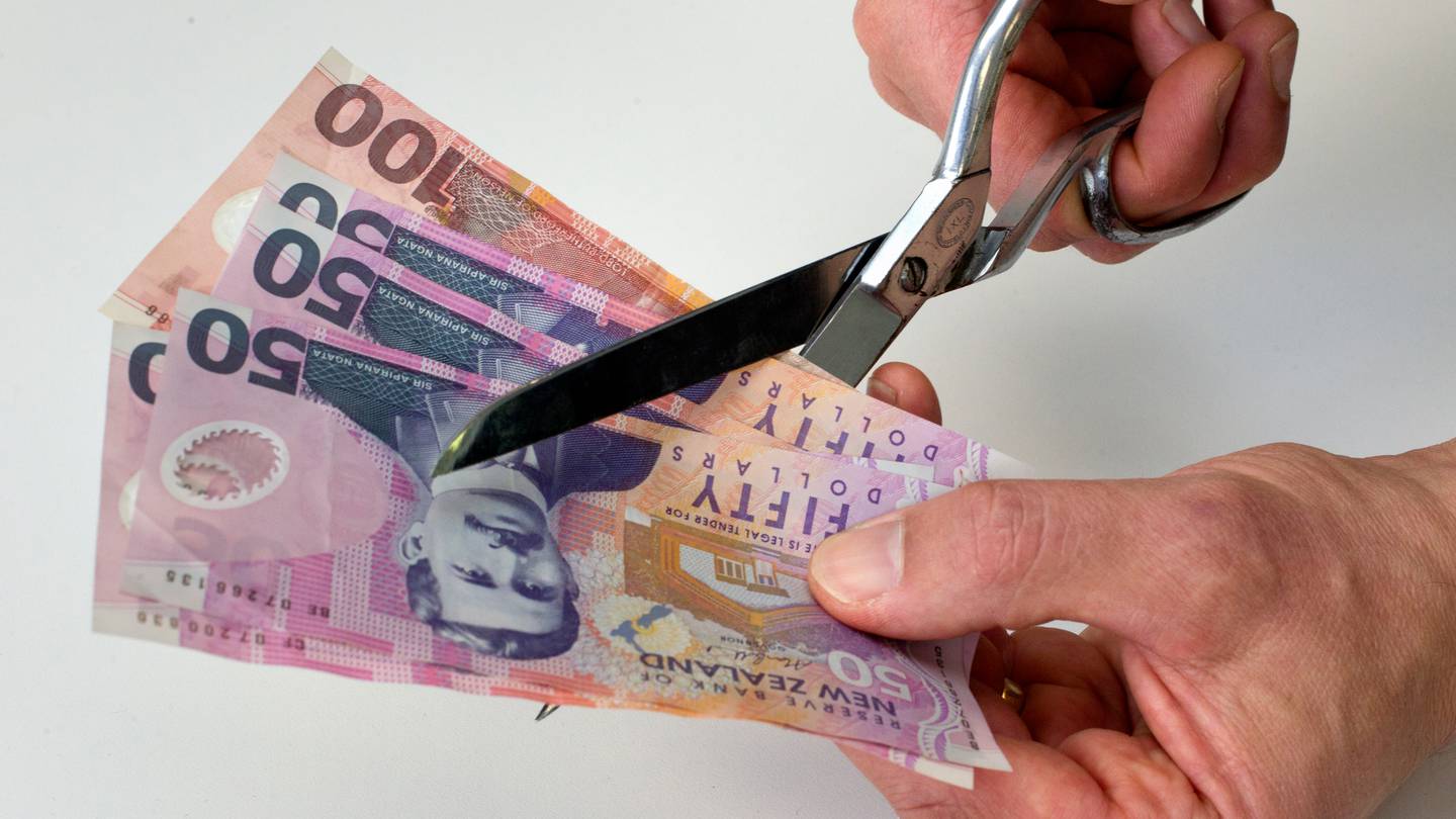 还会继续吗？纽币兑人民币跌破4.0关口